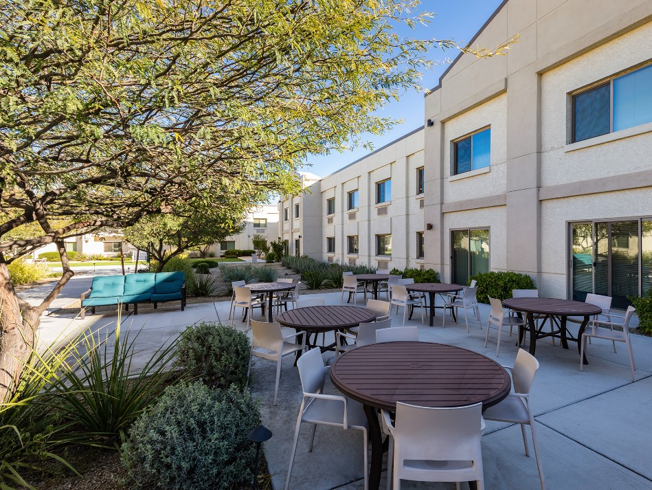 BridgeWater at Phoenix - Assisted Living Home photo 1 in PHOENIX, AZ